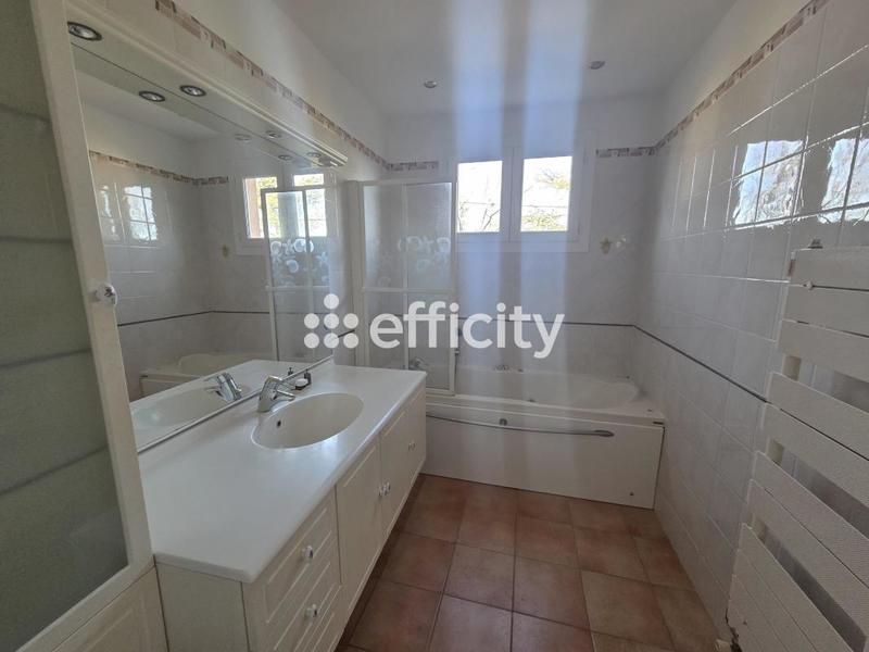 Villa - 112 m² - 4 pièces