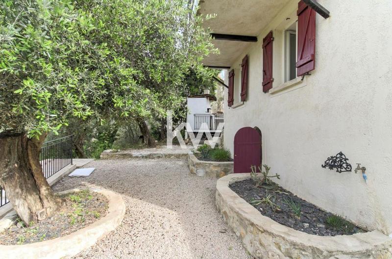 Maison - 167 m² - 5 pièces