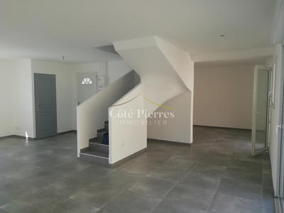 Maison - 86 m² - 4 pièces