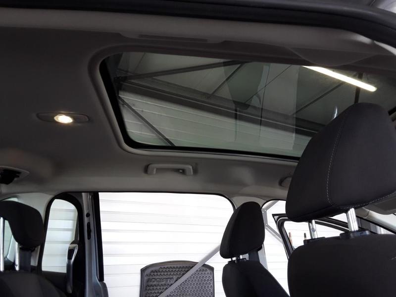 Ford Grand c-Max 1.5 Tdci 120 Cv Titanium Bva6 7pl