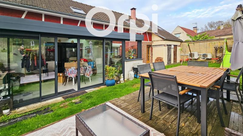 Maison - 111 m² - 4 pièces