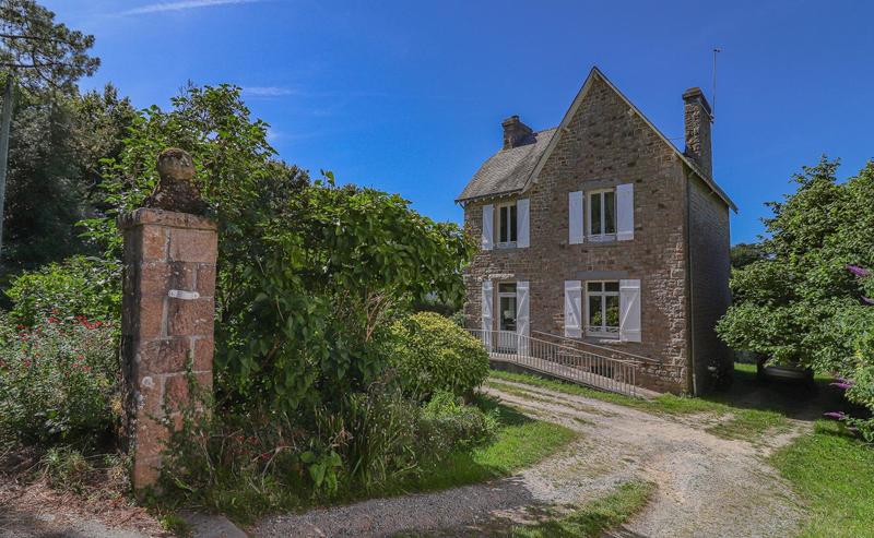 Propriété - 98 m² - 5 pièces