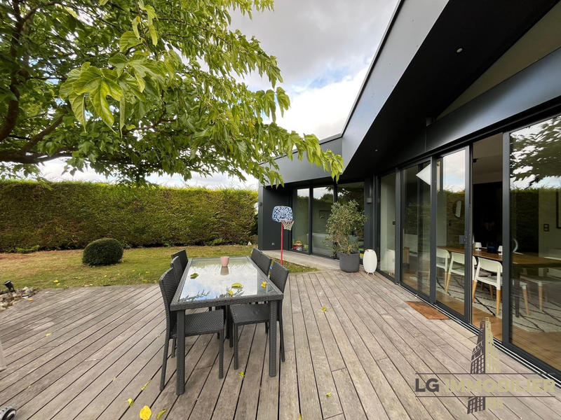 Maison - 143 m² - 4 pièces