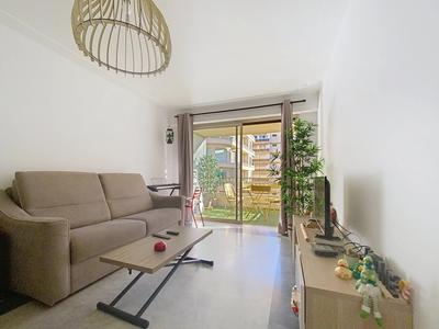 Appartement - 35 m² - 1 pièce