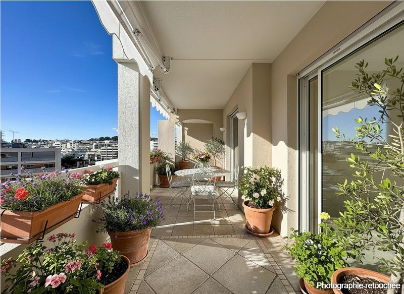 Appartement - 95 m² - 4 pièces