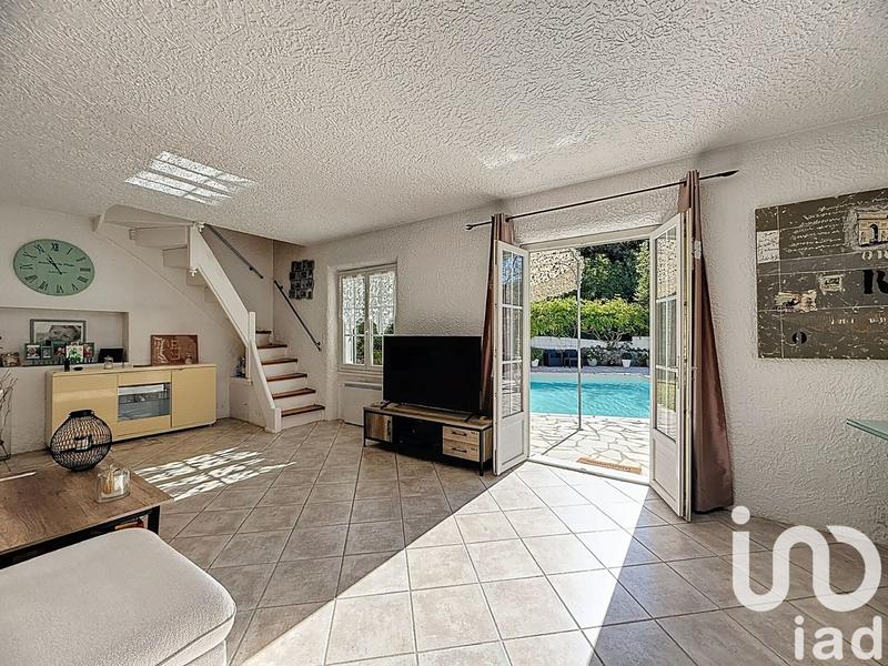 Maison - 140 m² - 4 pièces