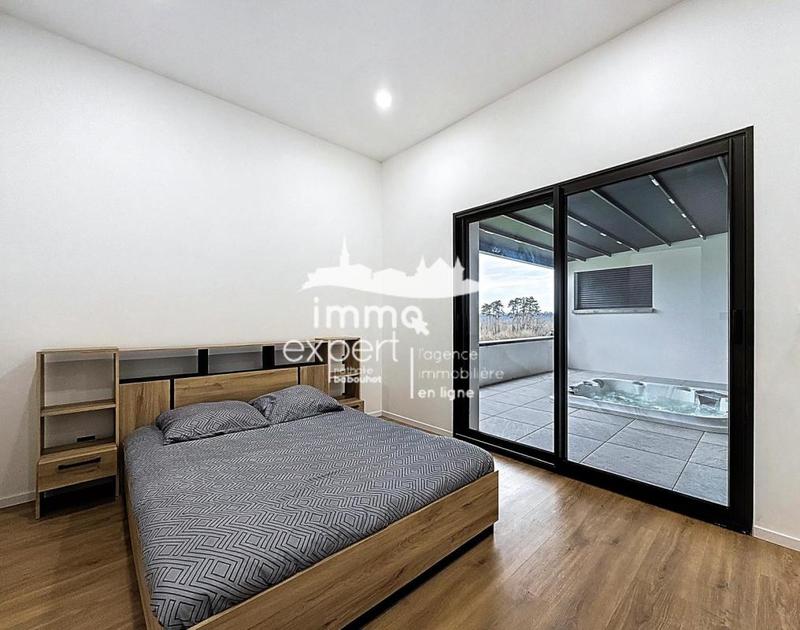 Villa - 145 m² - 6 pièces