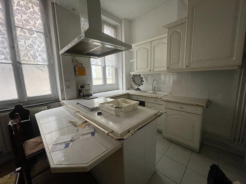 Immeuble - 186 m² - 9 pièces