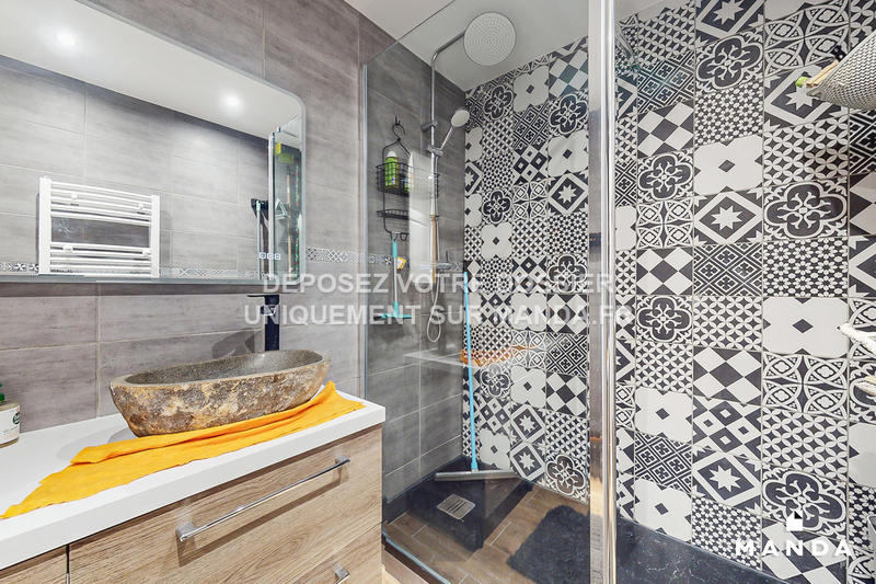 Chambre - 13 m² - 4 pièces