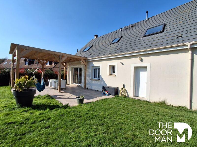 Maison - 102 m² - 6 pièces