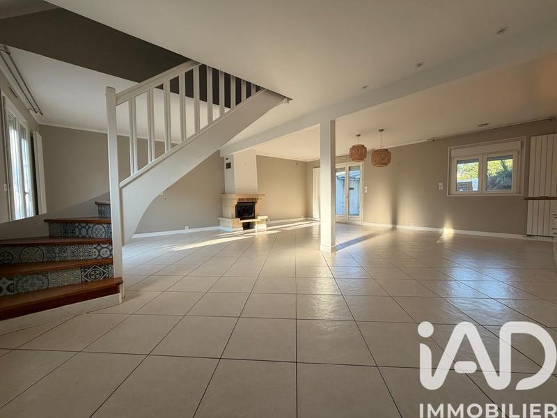 Maison - 122 m² - 5 pièces