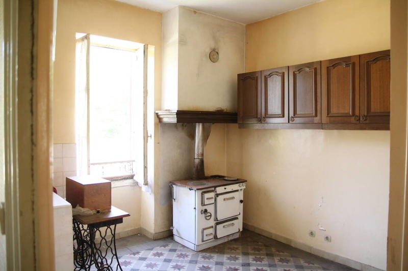 Appartement ancien - 62 m² - 3 pièces