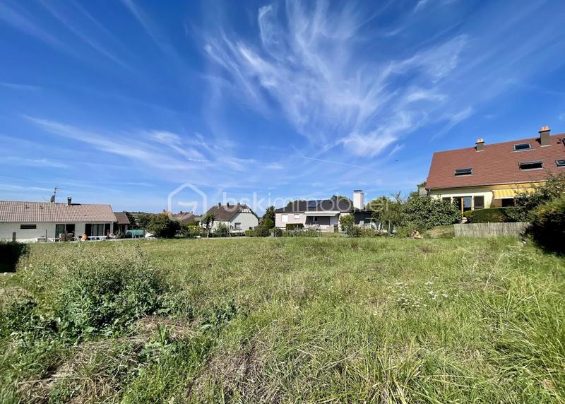 Terrain constructible - 761 m²