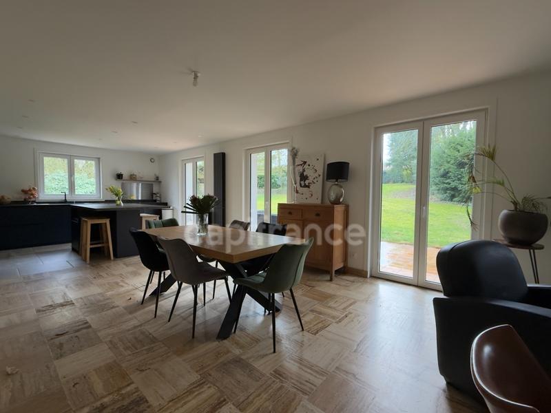 Maison - 176 m² - 6 pièces