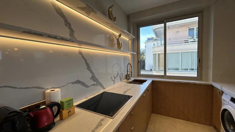 Appartement - 96 m² - 3 pièces