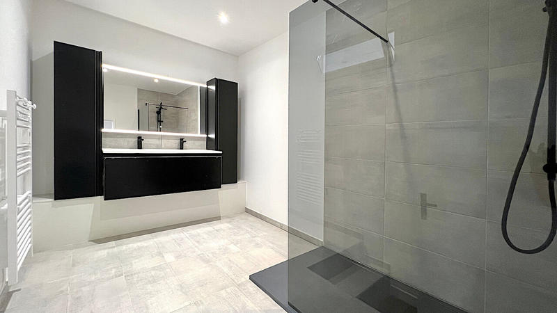 Appartement - 116 m² - 4 pièces