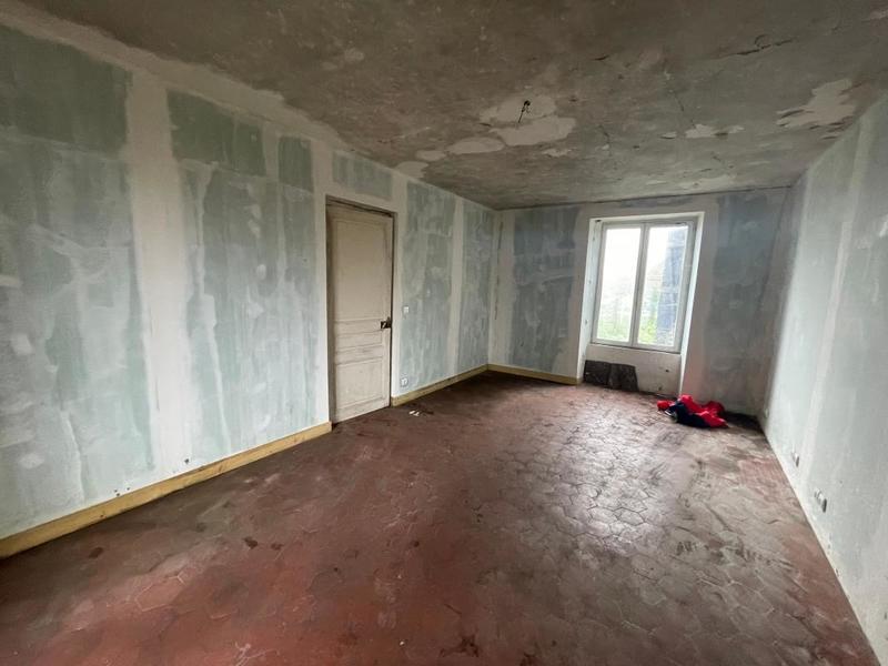 Maison - 86 m² - 4 pièces