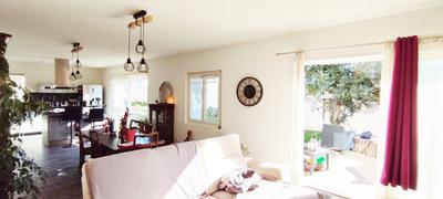 Maison - 176 m² - 5 pièces