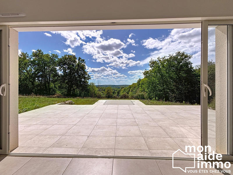 Maison - 110 m² - 4 pièces