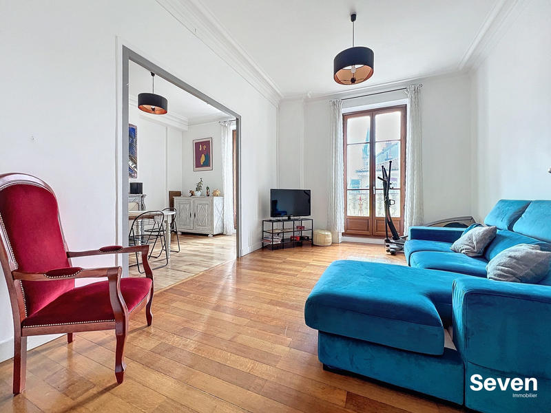 Appartement - 110 m² - 3 pièces