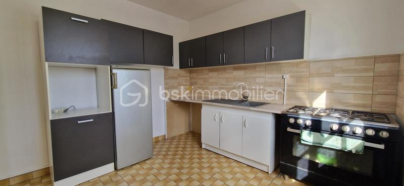 Maison - 77 m² - 5 pièces