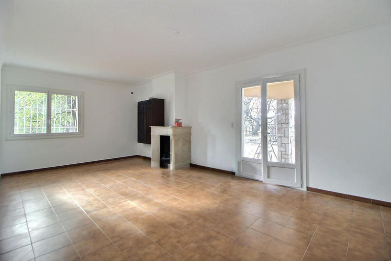 Maison - 200 m² - 7 pièces
