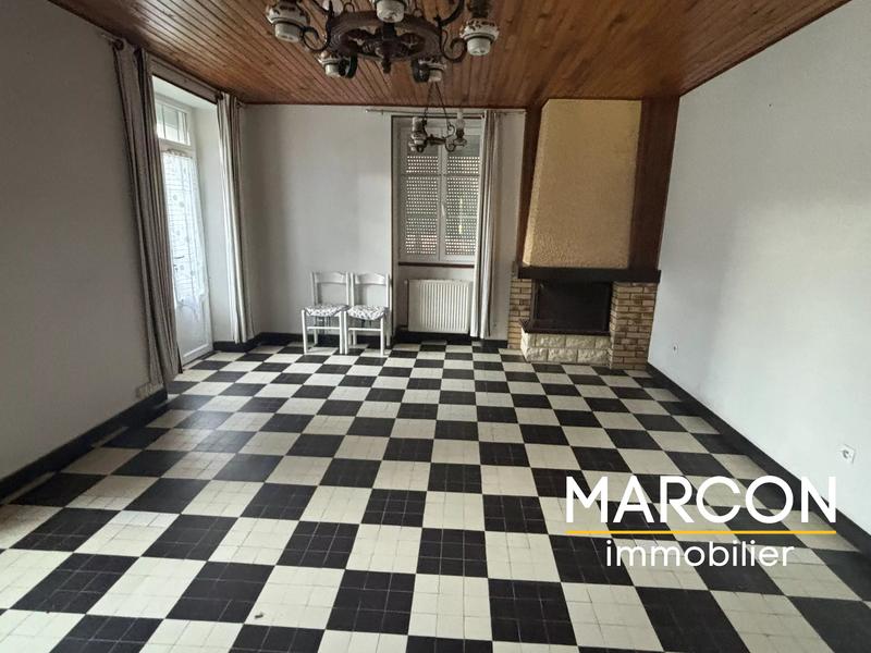 Immeuble - 196 m² - 9 pièces