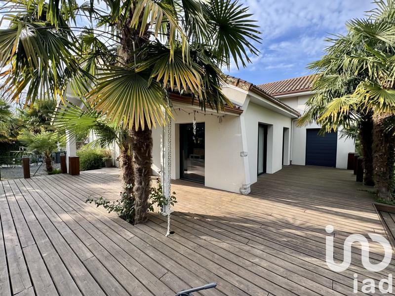 Maison - 190 m² - 6 pièces