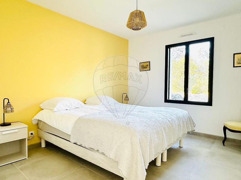 Maison - 178 m² - 5 pièces