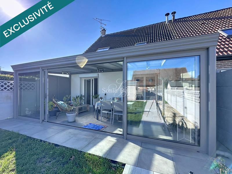 Maison - 94 m² - 5 pièces