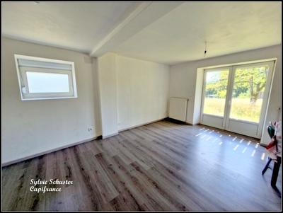 Maison - 161 m² - 7 pièces