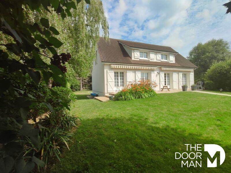 Maison d'architecte - 145 m² - 6 pièces