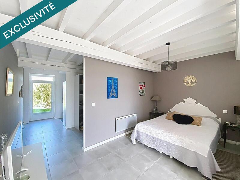 Maison de maîtres - 410 m² - 11 pièces