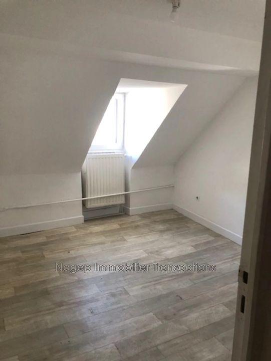 Appartement - 150 m² - 1 pièce