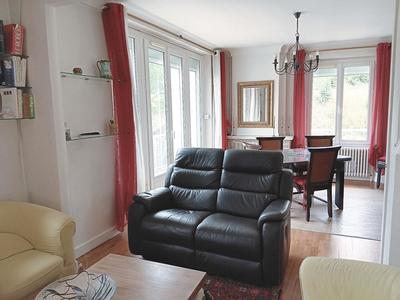 Maison - 103 m² - 6 pièces