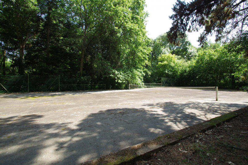 Maison - 307 m² - 10 pièces