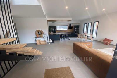 Maison contemporaine - 118 m² - 5 pièces