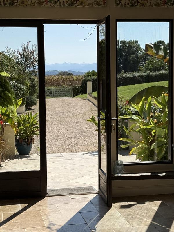 Maison ancienne - 296 m² - 6 pièces