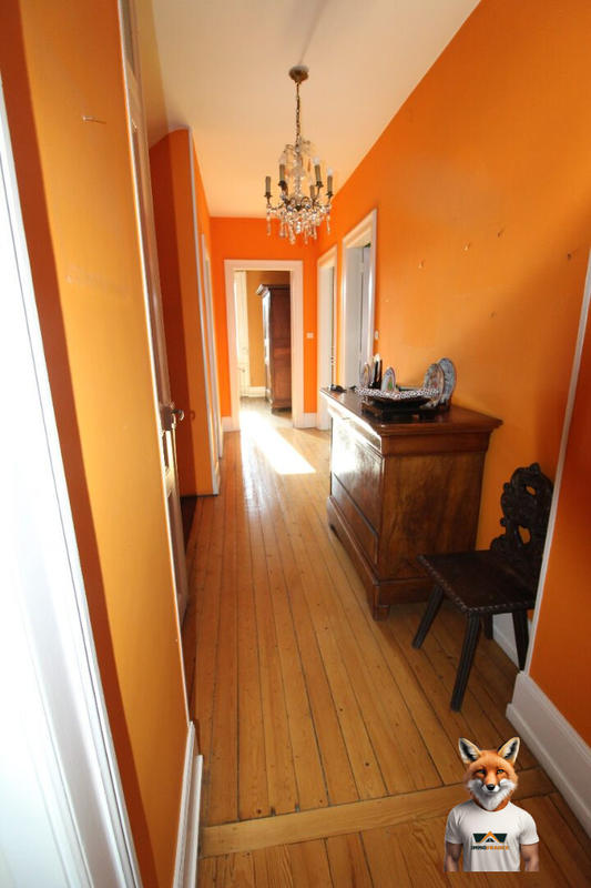 Maison - 174 m² - 9 pièces