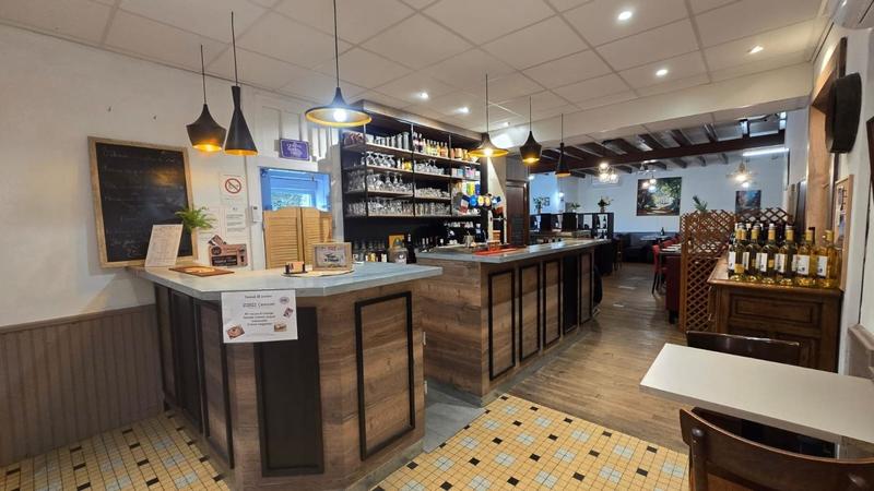 Local commercial - 400 m² - 4 pièces