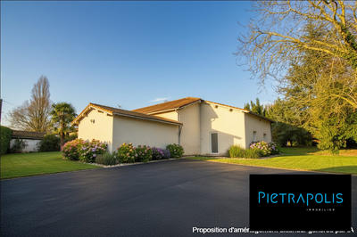 Maison ancienne - 268 m² - 9 pièces