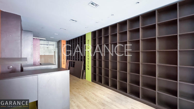 Local commercial - 49 m²