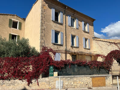 Maison - 196 m² - 10 pièces