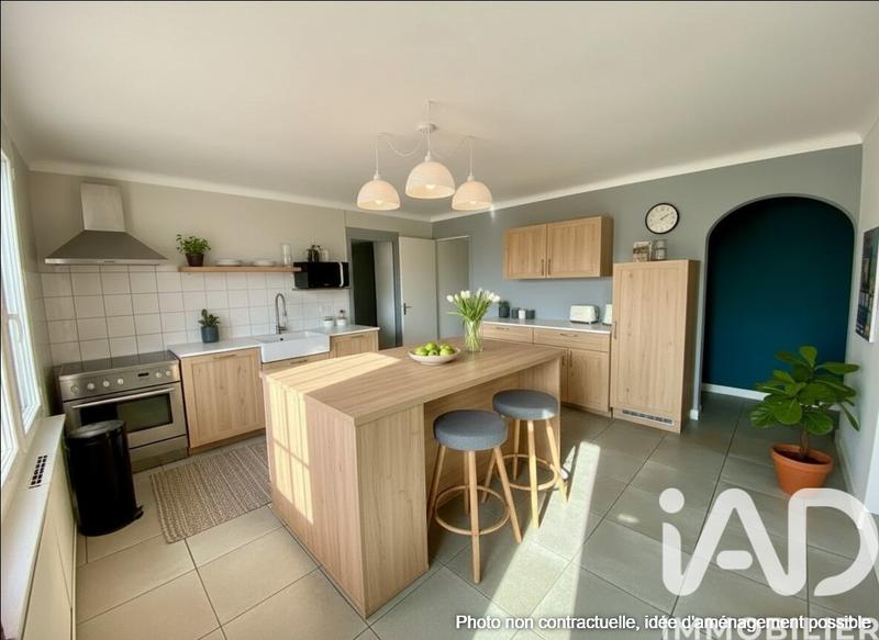 Maison - 180 m² - 7 pièces