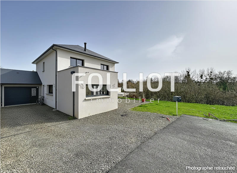 Maison - 138 m² - 7 pièces