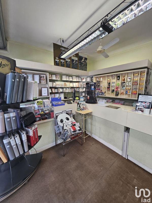 Local commercial - 93 m²