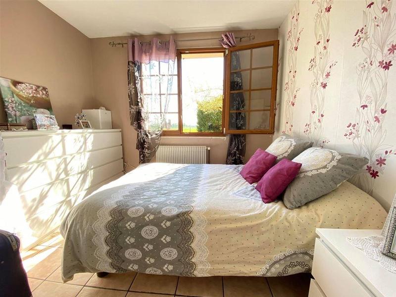 Maison - 238 m² - 10 pièces