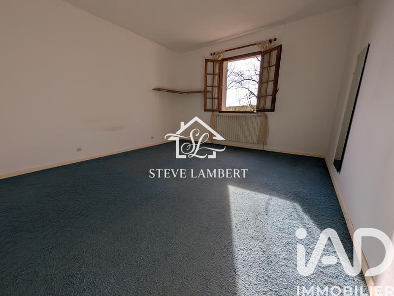 Maison - 210 m² - 6 pièces