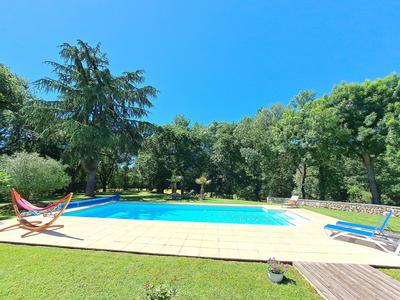 Maison - 291 m² - 8 pièces