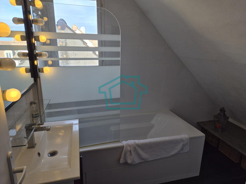 Maison - 115 m² - 6 pièces